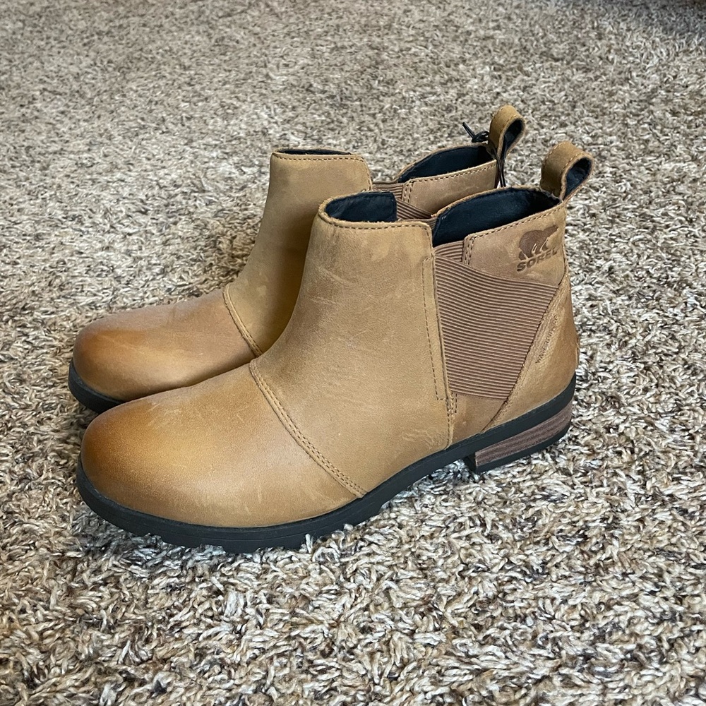 NWT! Sorel boots